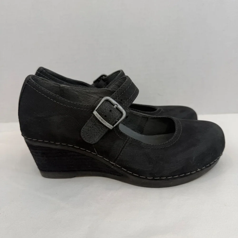 Dansko black nubuck